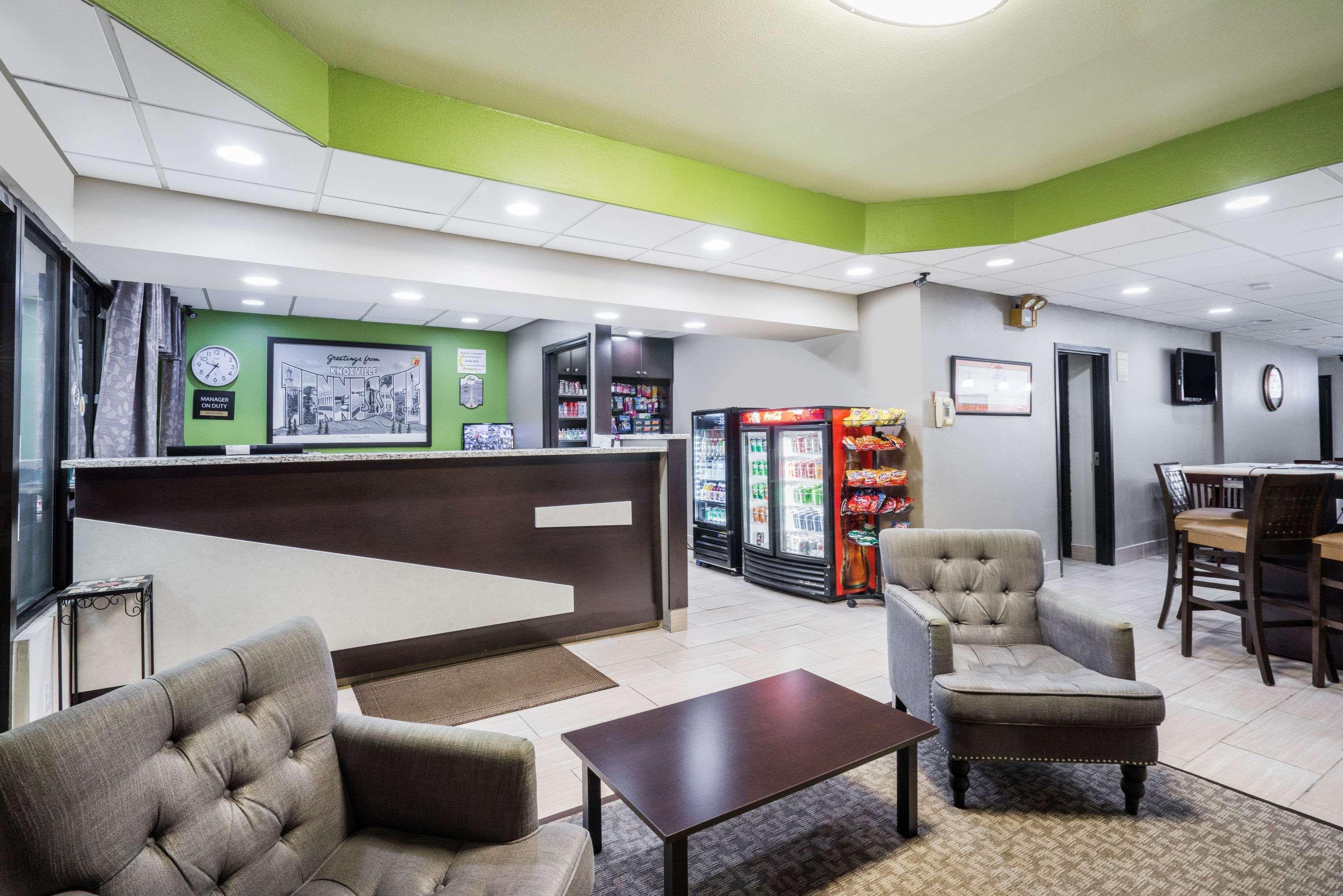 Super 8 By Wyndham Knoxville West/Farragut Εξωτερικό φωτογραφία