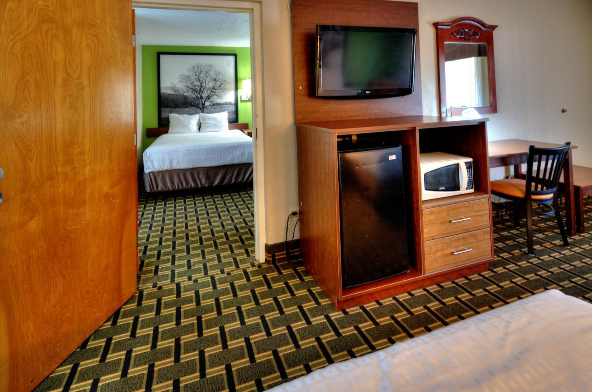Super 8 By Wyndham Knoxville West/Farragut Εξωτερικό φωτογραφία