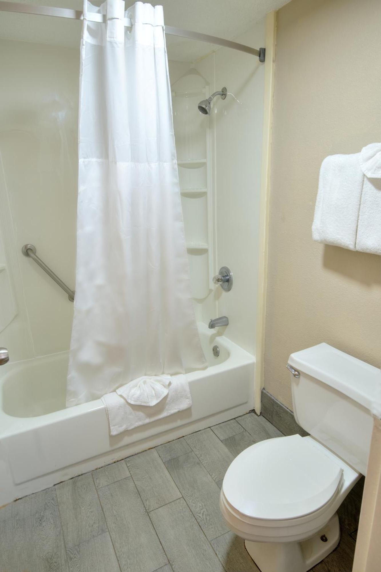 Super 8 By Wyndham Knoxville West/Farragut Εξωτερικό φωτογραφία